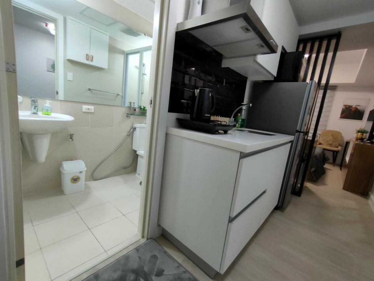 The Aces Crib At Azure North Pampanga Aparthotel Exterior photo