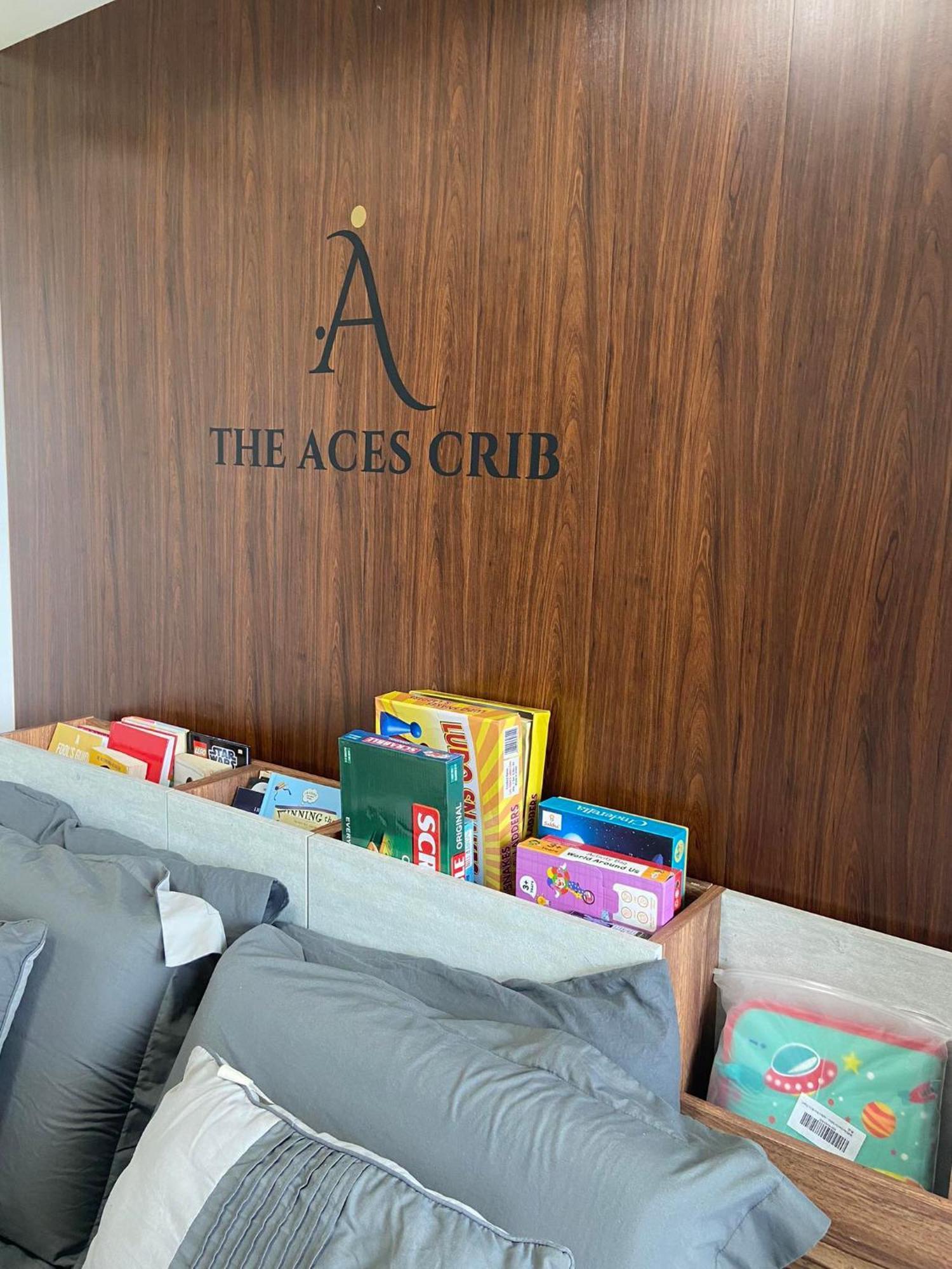 The Aces Crib At Azure North Pampanga Aparthotel Exterior photo